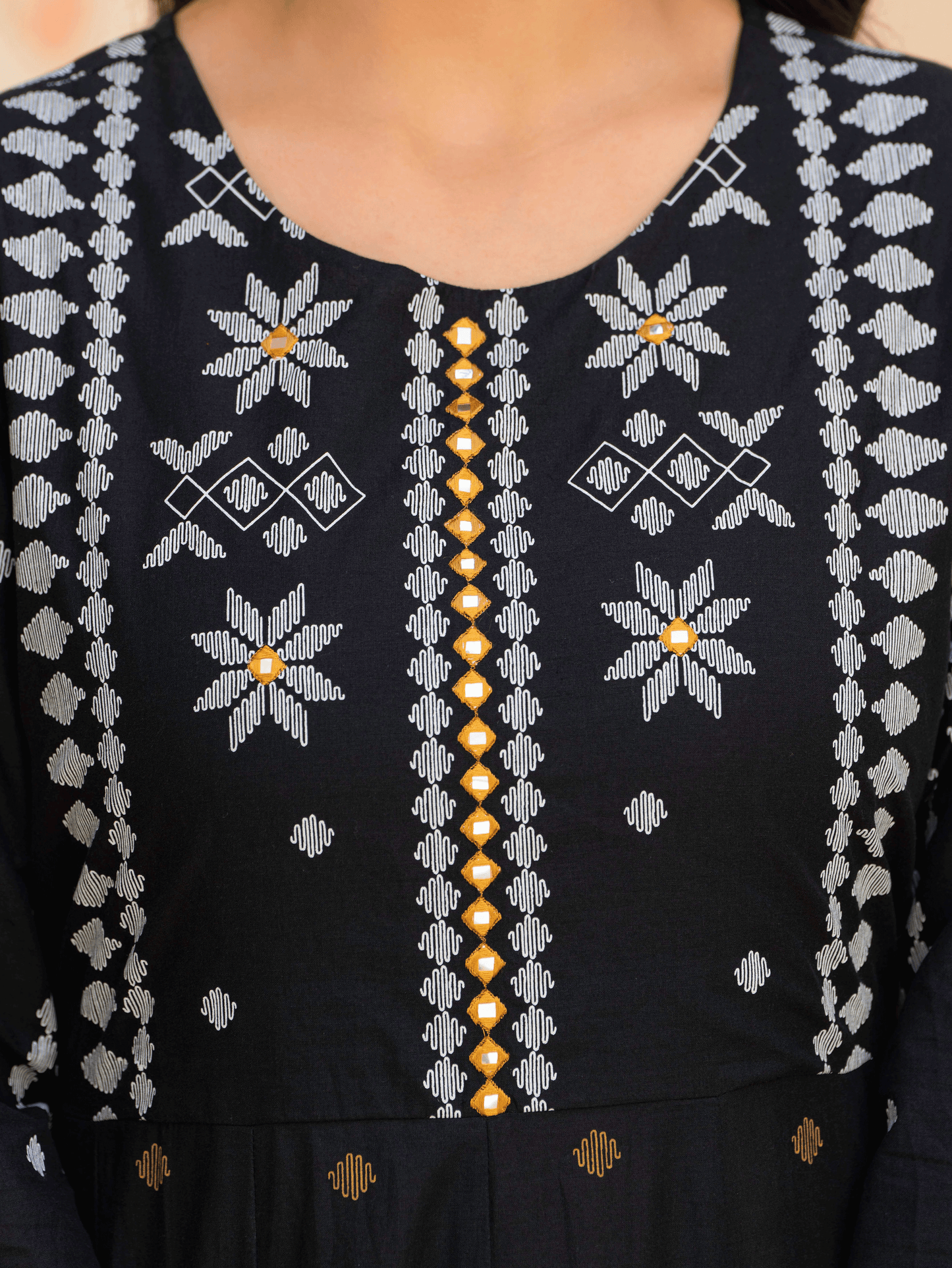 Embroidered Soft Cotton Geometric Anarkali Black Kurta From Aramya 2