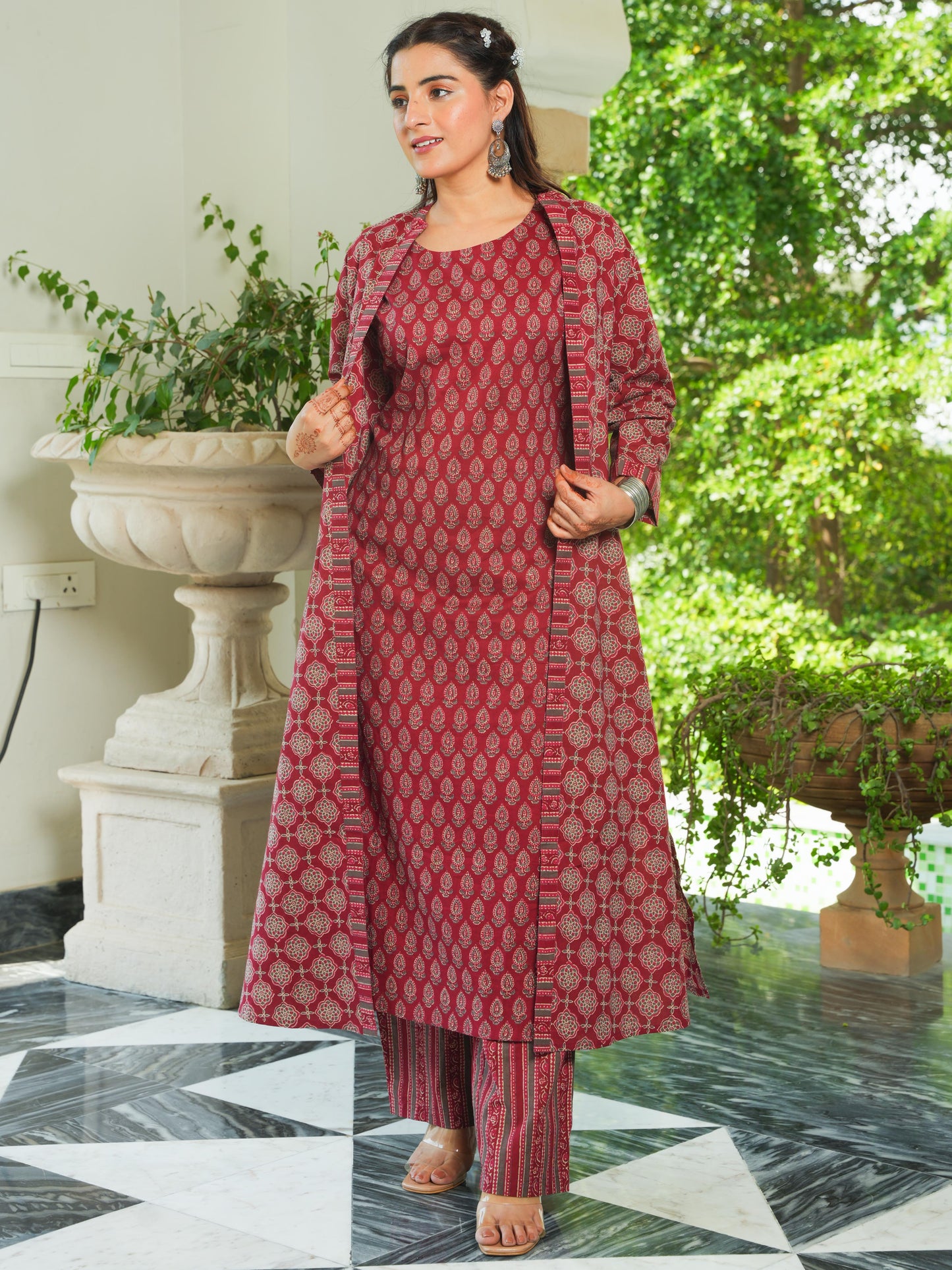 Soft Cotton Butti Straight Maroon Kurta From Aramya 1
